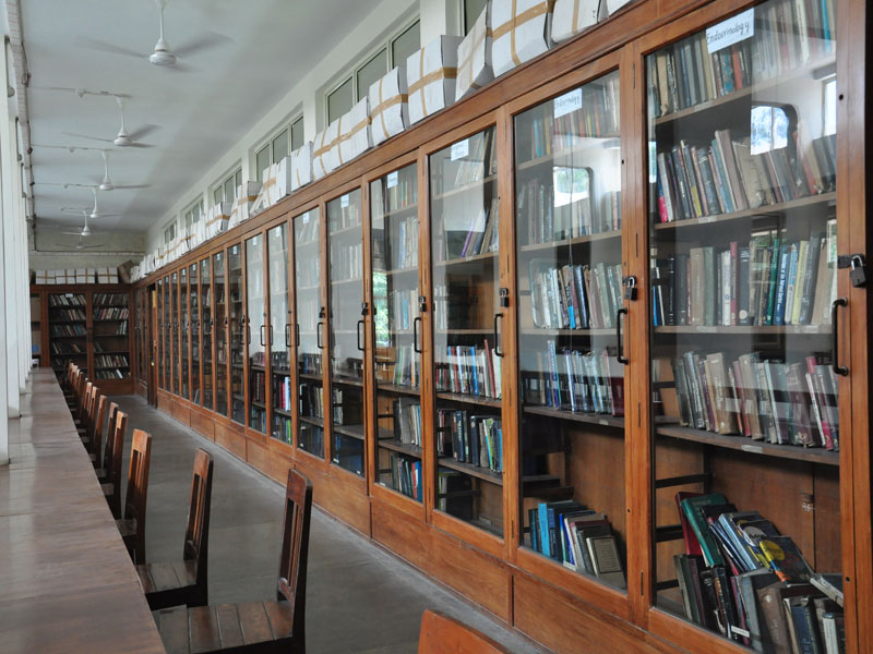 (DU) Department of zoology